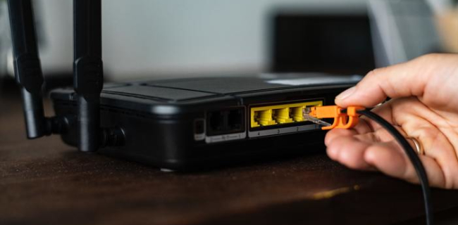 Qué hacer cuando el servidor DNS no responde - Reiniciar el router
